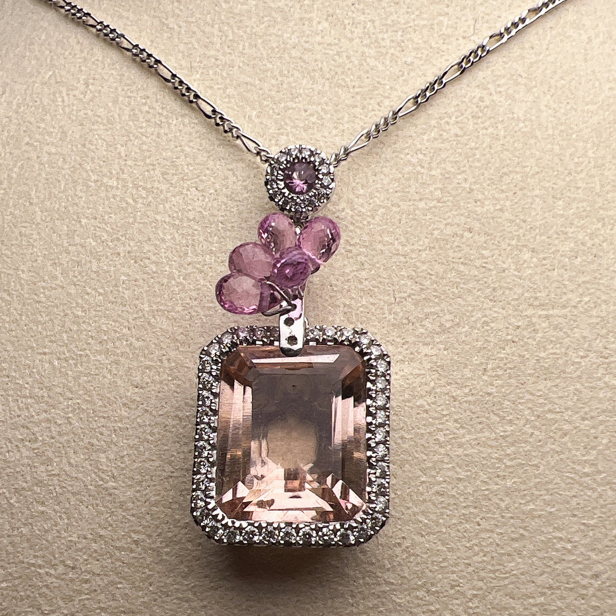 Natural Morganite 14.86 ct and Pink Sapphire 3.66 ct Pendant with Chain