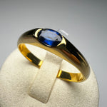 Velvet Golden Ring