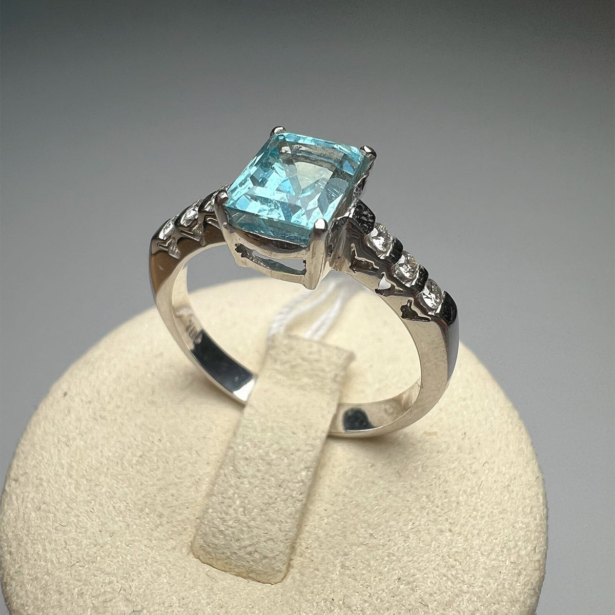 Aquamarine Icelandic Grace Ring