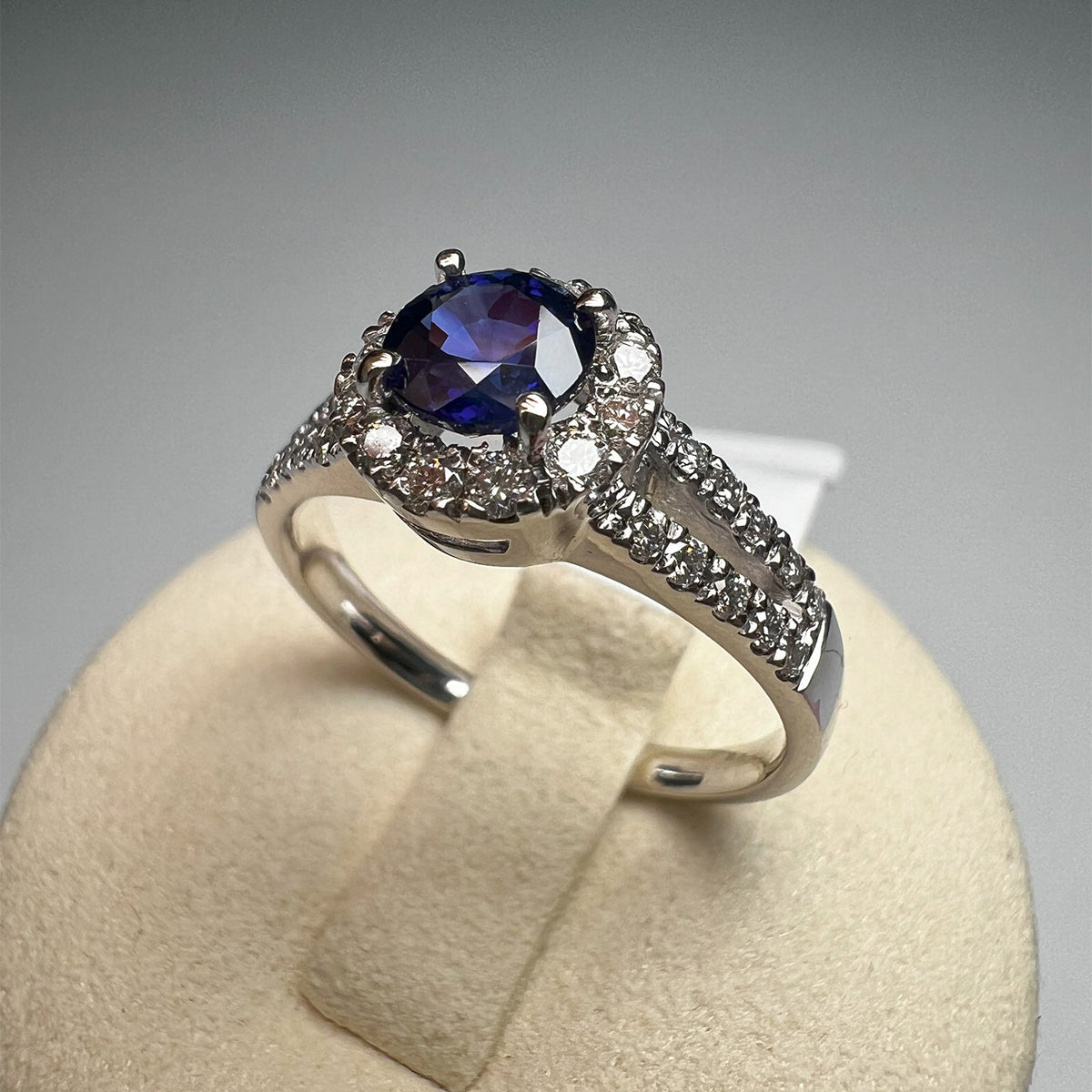 Natural Blue Sapphire Ring
